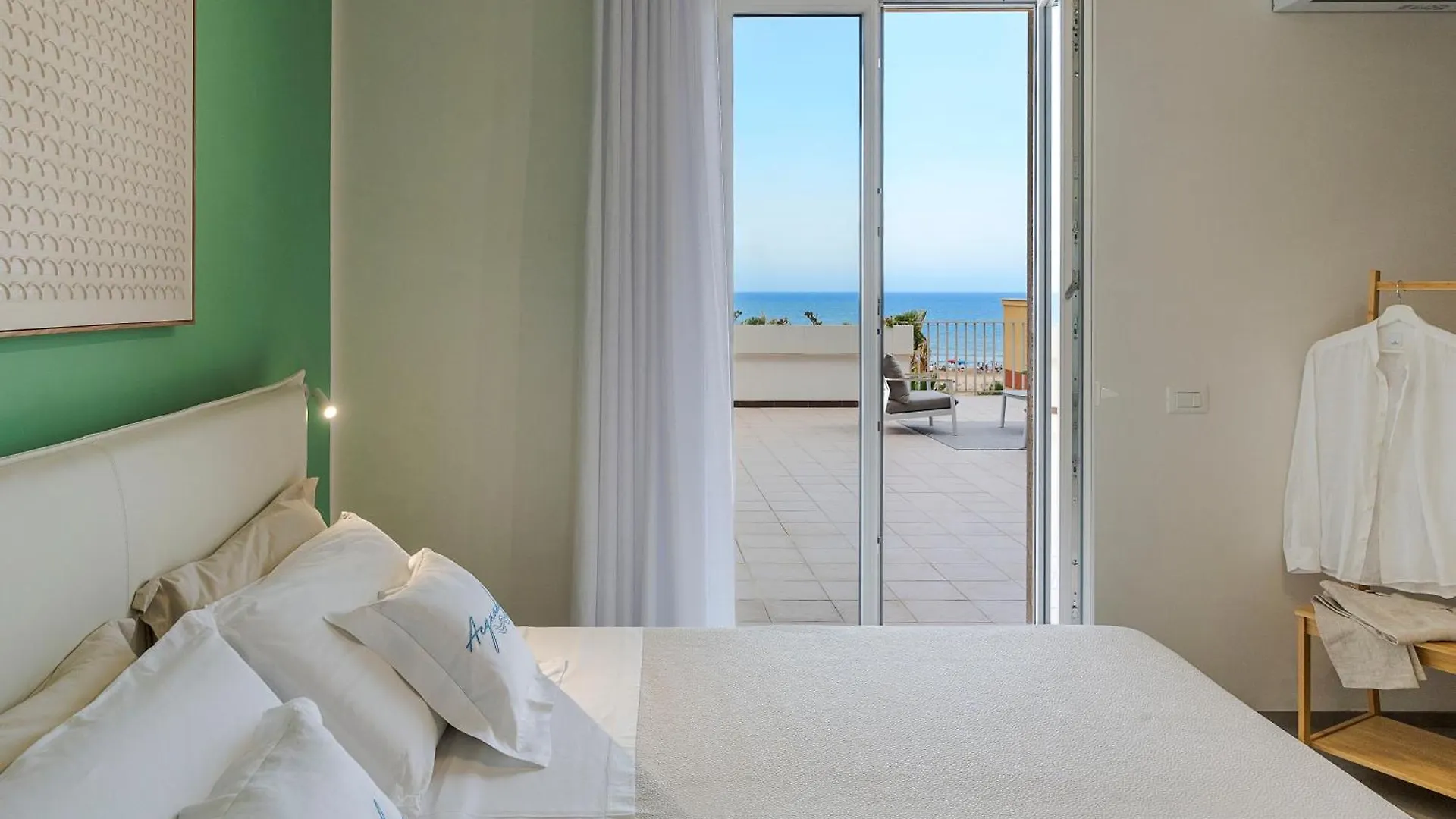 Appartamento Acquaduci - Casa Vacanza Fronte Mare lungomare Pietre Nere Pozzallo